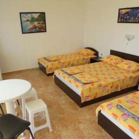 "Agatopolis"- Подсигурено Безплатно Паркиране Hotel Ahtopol Kültér fotó